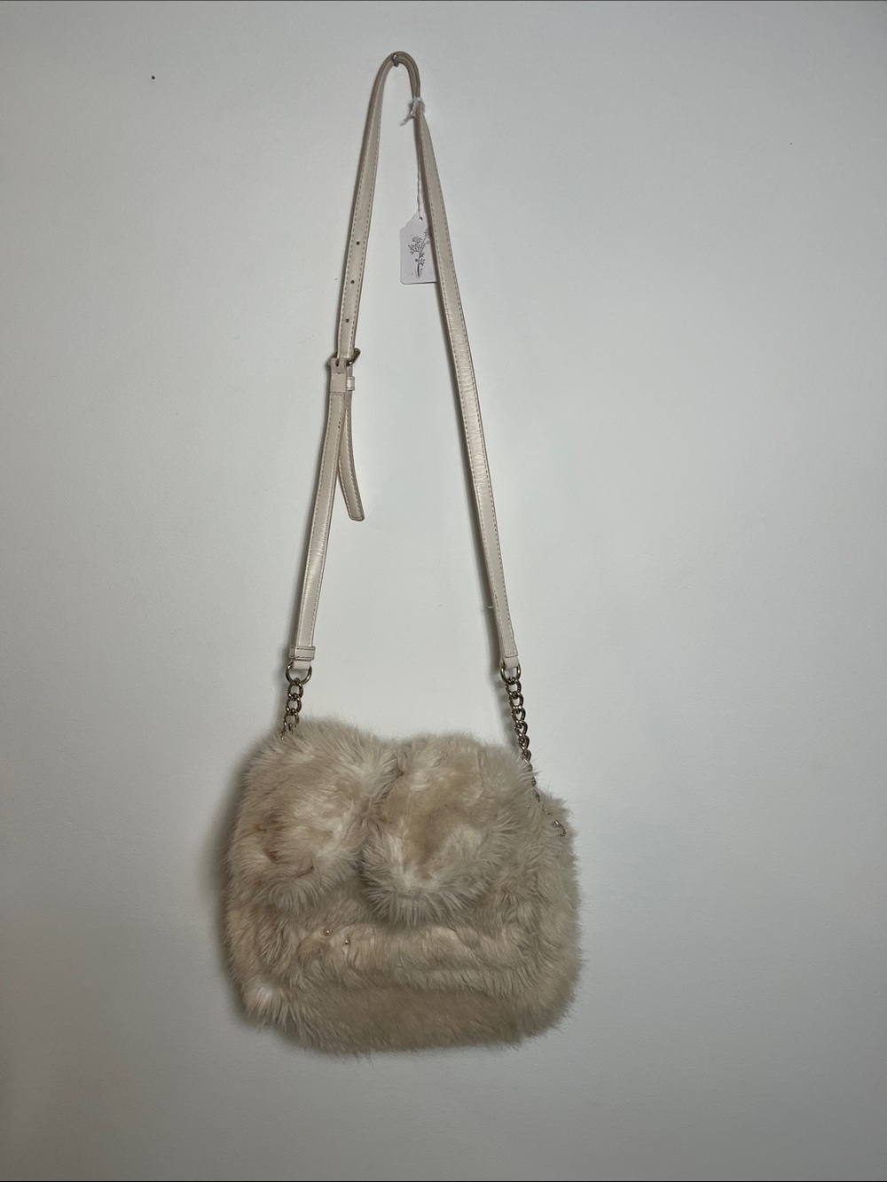 Kate Spade Faux Fur Crossbody Bunny Bag in Cream